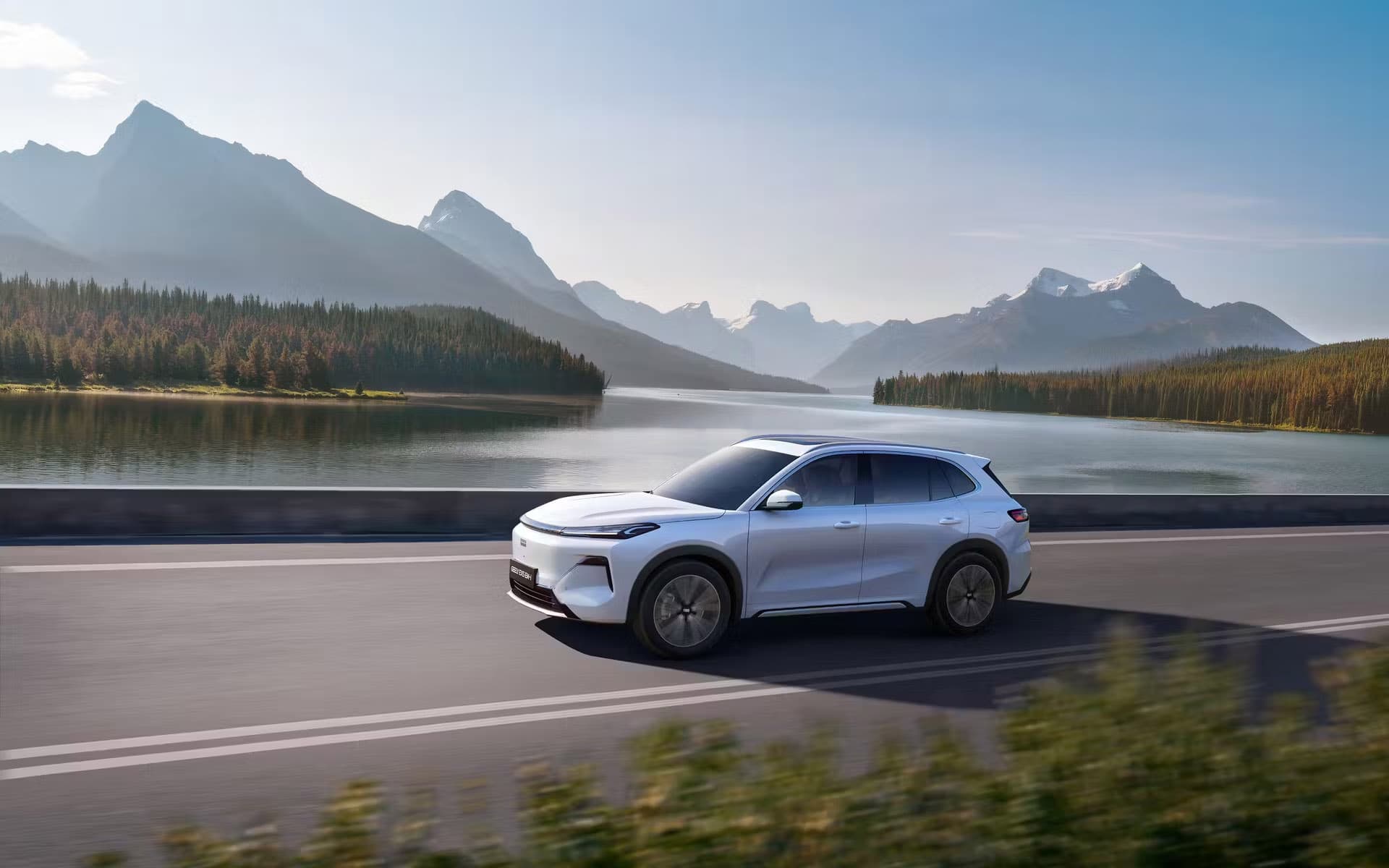 Geely EX5 и Geely EX5 EM-i стали лидерами продаж среди SUV на новых источниках энергии